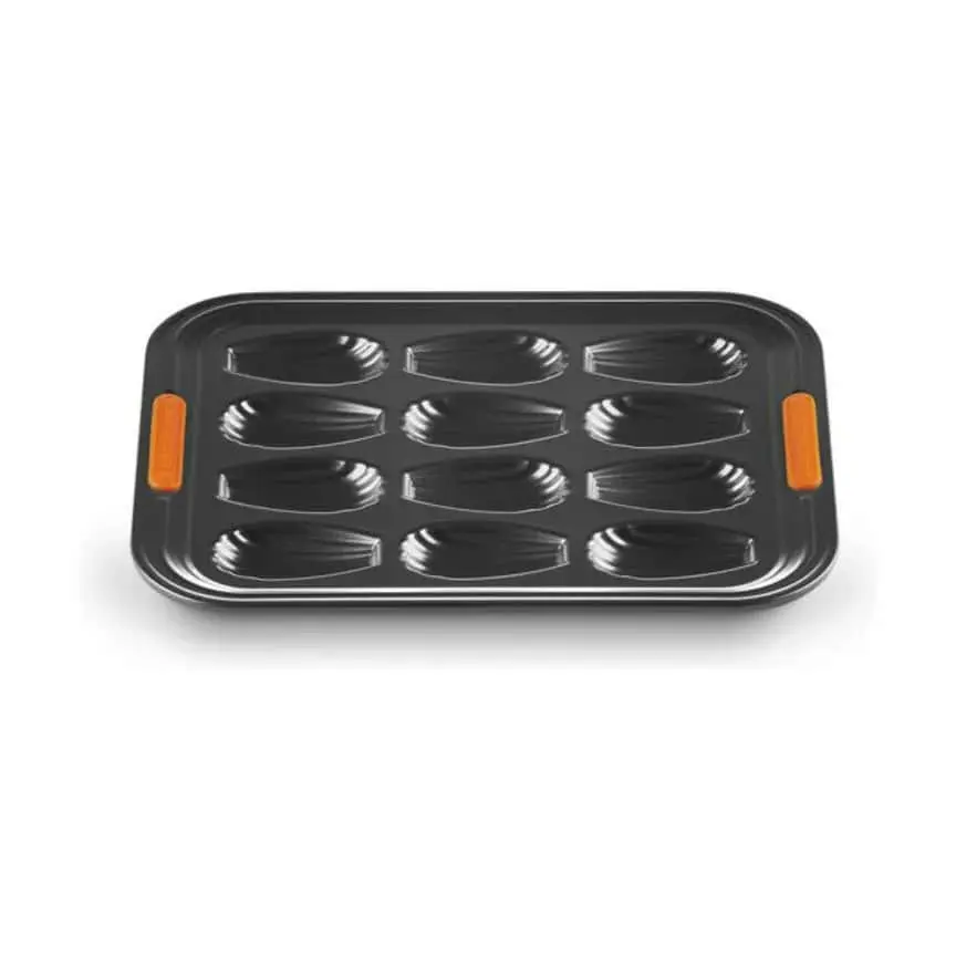 Le Creuset Madeleineplade - Premium Bageforme til Perfekt Bagværk 3 Le Creuset Madeleineplade - Premium Bageforme til Perfekt Bagværk