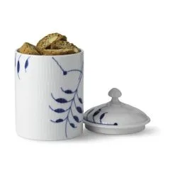 Royal Copenhagen Blå Mega Riflet Krukke M. Låg -Møbelbutik 3990 02952fc8 1107 436f 905b 4e07ad427c04