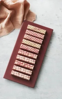 By Ditte Julie Chokoladeform - Lille | Høj kvalitet chokoladeforme til bageentusiaster -Møbelbutik 3990 19bcf838 22c5 4fbe 82f8 631f53b9d47b