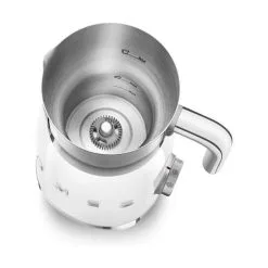 Smeg 50's Style Mælkeskummer MFF01WHEU -Møbelbutik 3990 264cda9c a316 43e3 b505 2033f1fcc58c