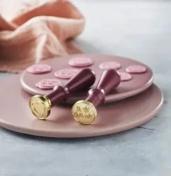 By Ditte Julie Chokoladestempel - 2 Stk. | Professionelt Bageudstyr til Kagedekoration -Møbelbutik 3990 28916349 c6ad 409b 838a cc120a902509