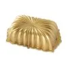 Nordic Ware Classic Fluted Loaf Kageform - Perfekt til hjemmebag