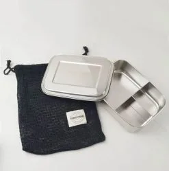 Yummii Yummii Denmark Bento Boks Large Med 2 Rum - Perfekt Madkasse til Organiseret Madopbevaring -Møbelbutik 3990 577a5e98 1ee1 4302 9e05 d8471efcfd52