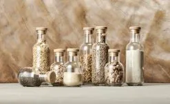 MALUND Rød Focaccia Bottle - Premium Bageblanding til Perfekt Focaccia -Møbelbutik 3990 676e1721 9ba3 4f5a 8eae 2301db6e2b85