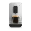 Smeg 50's Style Fuldautomatisk Espressomaskine BCC01BLMEU -Møbelbutik 3990 75ae25dc a8e9 4e4a b41e 5dad4728083a