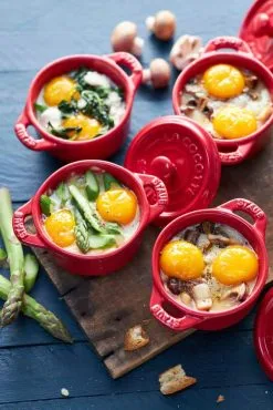 Staub Cocottesæt - 4 Dele -Møbelbutik 3990 7ed4e9f9 eac3 4fe8 a779 bdf64ec63f91