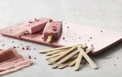 By Ditte Julie Ispinde Til Isforme - 100 Stk. | Bageudstyr & Isforme -Møbelbutik 3990 91d06cba cf6e 471b 8c73 c3a1e34adf98