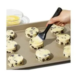 OXO Good Grips Pensel - Premium Bagepensel til Præcis Pensling -Møbelbutik 3990 940ee1d9 4097 400c 8f20 5364c858bac9