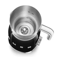 Smeg 50's Style Mælkeskummer MFF01BLEU -Møbelbutik 3990 c3aa2da8 ff2b 4cde 967f a420ce621ada