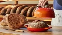 Le Creuset Brødform/Gryde M. Låg - Perfekt til Bagning og Madlavning -Møbelbutik 3990 d8c70264 fcf0 4d9c b7bf 5f3e07bb4572
