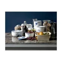 Royal Copenhagen Blå Mega Riflet Krukke - Elegant Opbevaringskrukke til Mad og Organisering -Møbelbutik 3990 de4e80ef ab3d 48cd bc52 d88492b4fe1c 2